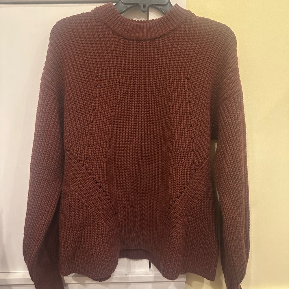 Cozy Knit Sweater in Maroon